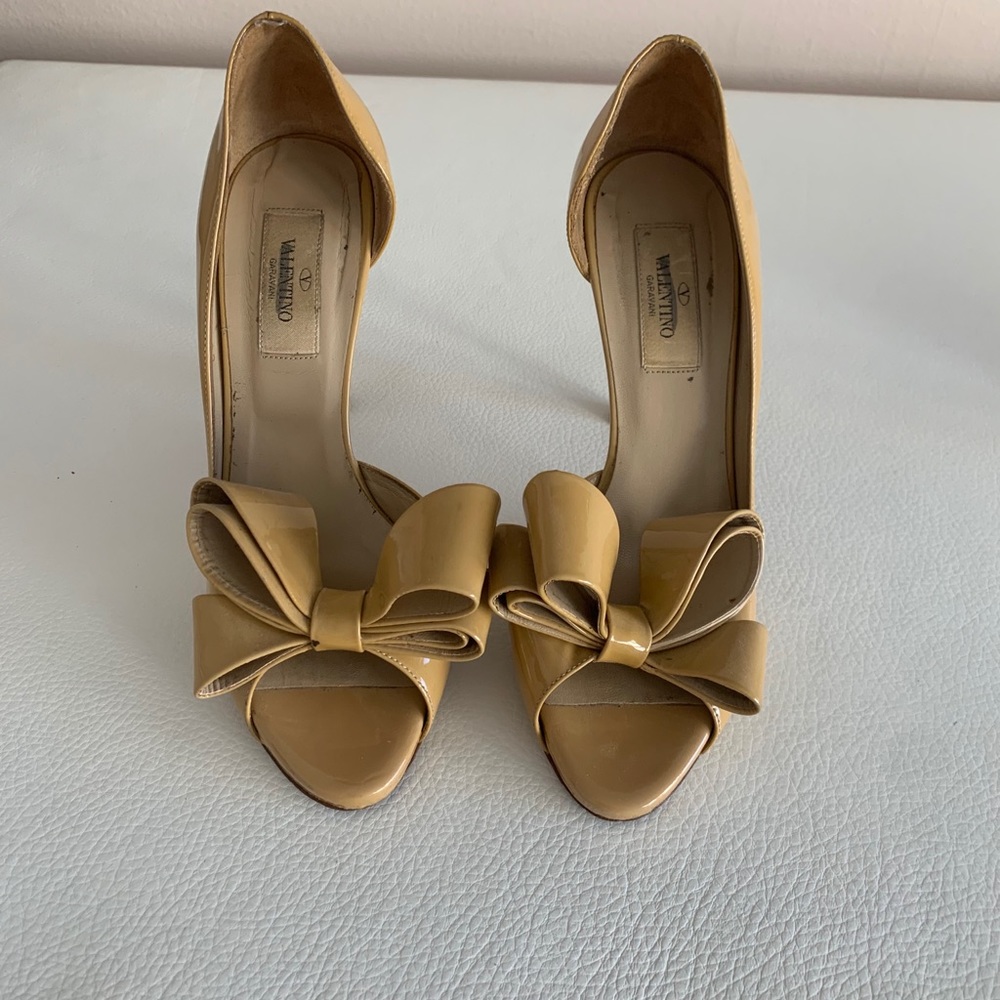 Valentino nude bow heels sandals 36